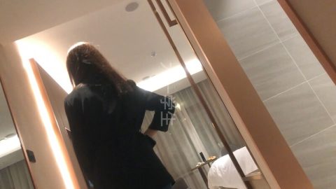 【獅子座】，大一學妹，重金約酒店3P，雪白的大屁股，幹得嗷嗷叫好爽啊