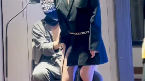 【獨家AI修復】大神小二先生MRTU調教性奴專場 長腿絲襪小姐姐被大肉棒狂肏 超超爽主動榨汁 精液飆射在絲襪上